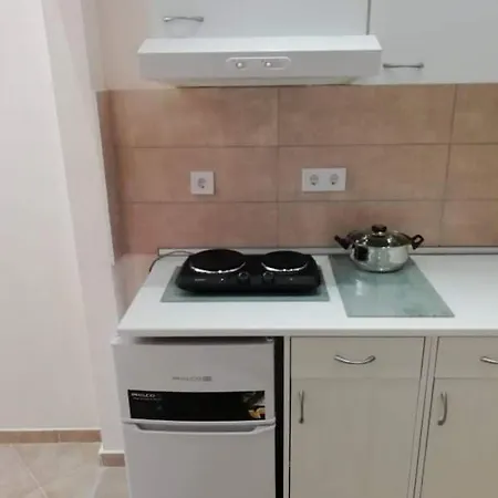 Aquastelle Est 2021 Apartman Néosz Marmarász